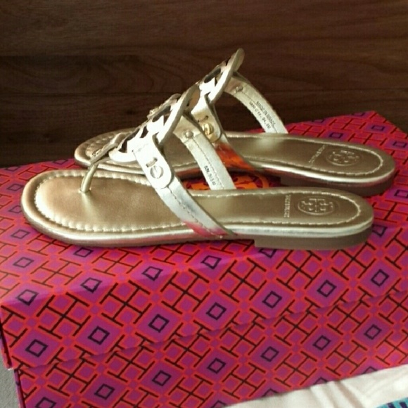 New Tory Burch Miller Sandals size 4 - Picture 2 of 2